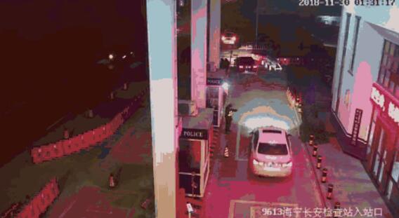 凌晨4點睡在路口、不顧孕妻強行闖卡、二進(jìn)宮…