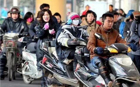 騎電動車也要考駕照了？！明年4月正式實施，違